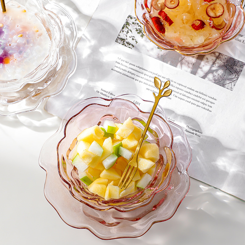 Japanese-style glass bowl with gold rim and peony design 31
