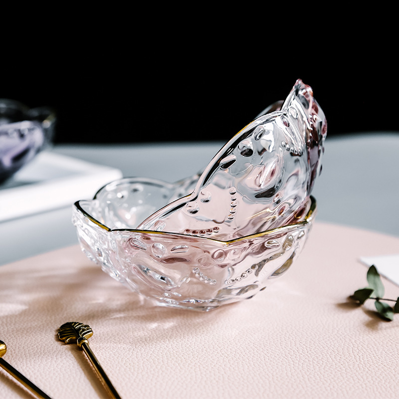 Japanese-style dessert glass bowl with a floral pattern 32 02