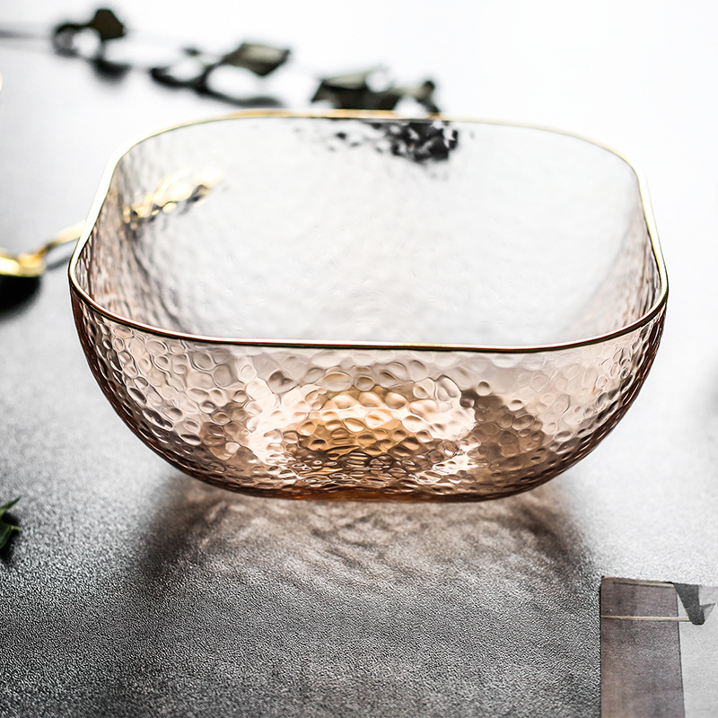 Japanese-style hammered glass salad bowl with gold rim 36